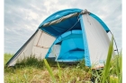 Четырехместная палатка для кемпинга